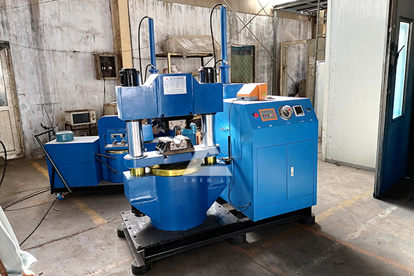 辰力鋼絲繩壓套機(jī) 辰力鋼絲繩壓套機(jī)